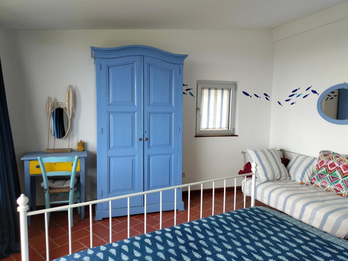 Bed and Breakfast Le Finestre Sul Mare Конверсано Экстерьер фото
